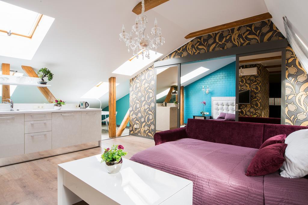 St.Roland Livu Square Apartment Riga Ngoại thất bức ảnh