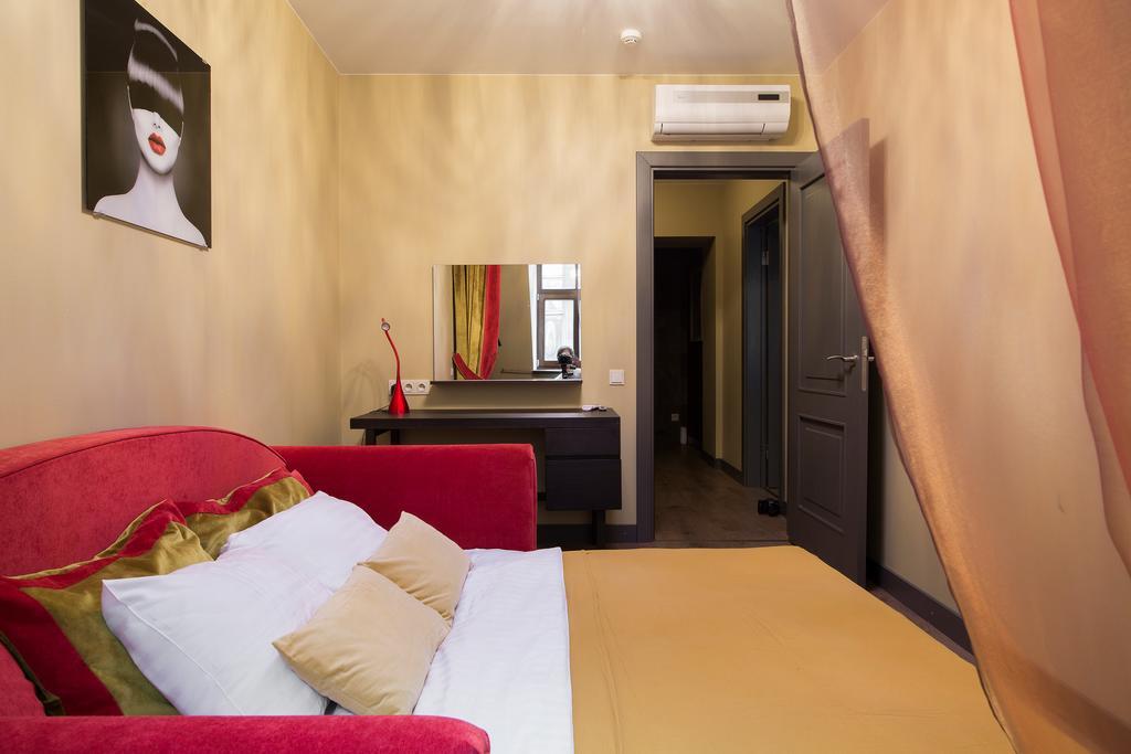 St.Roland Livu Square Apartment Riga Ngoại thất bức ảnh