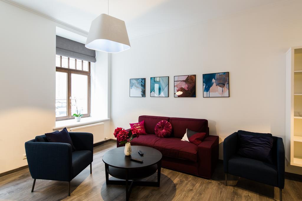 St.Roland Livu Square Apartment Riga Ngoại thất bức ảnh