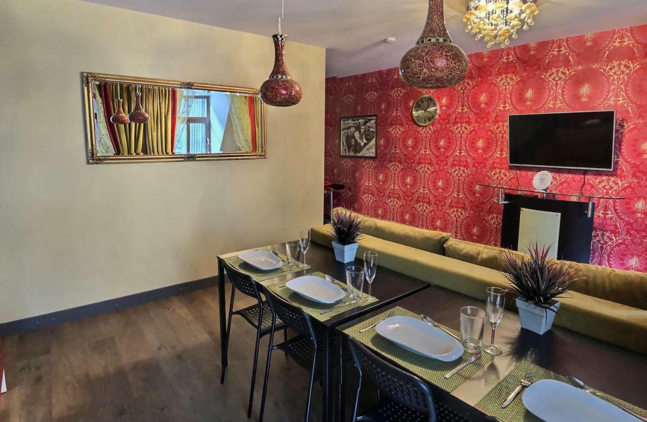 St.Roland Livu Square Apartment Riga Ngoại thất bức ảnh